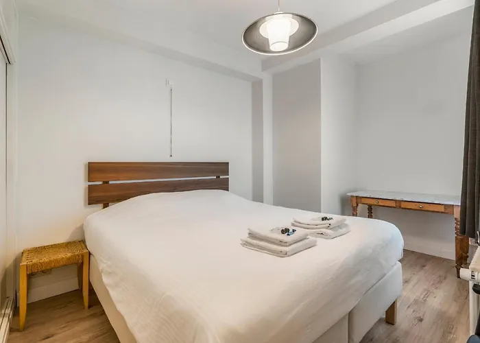 Retro Woning Te Centrum Oostende, 5min De Kust * Ostend