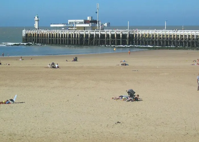 Retro Woning Te Centrum Oostende, 5min De Kust * Ostend